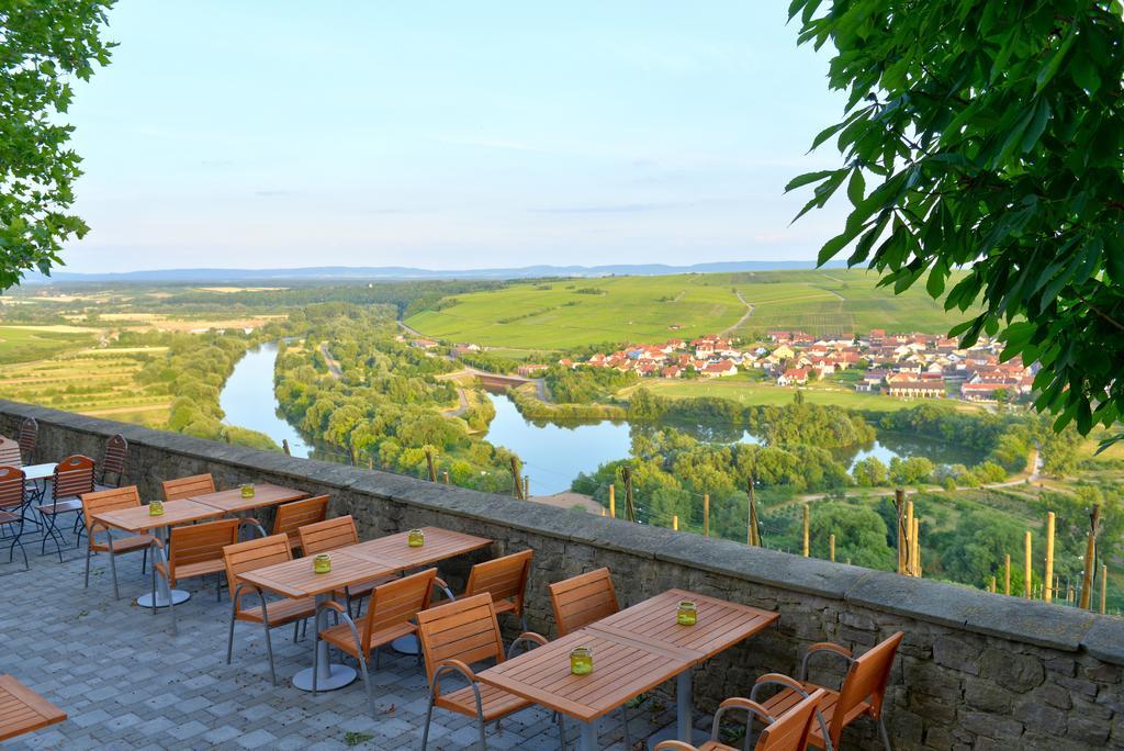 Vogelsburg Hotel Escherndorf Exterior photo